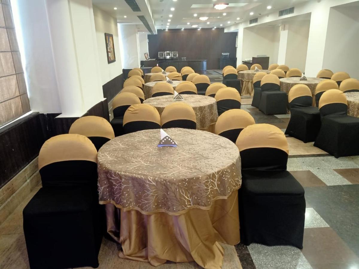 Comfort Inn Tulip Heights Bathinda Exterior foto